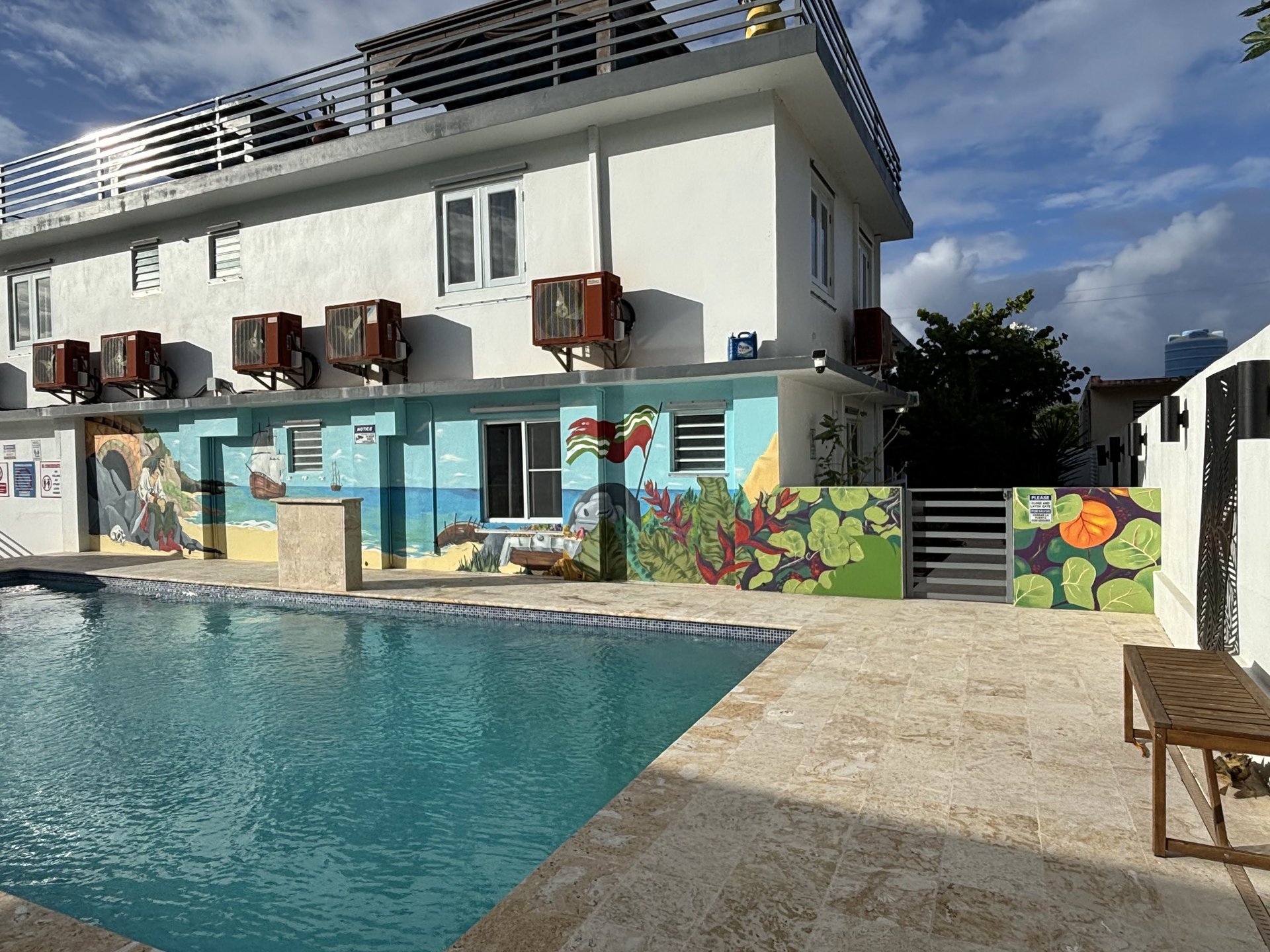 Murals 15